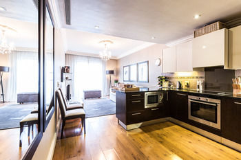 318 Royale Apartment