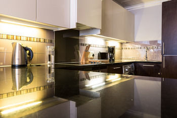Apartment 318 Royale *